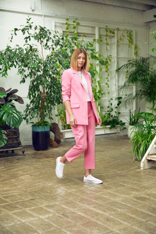 find._Pink-Jacket59-euro--Pink-Trousers_39-euro-