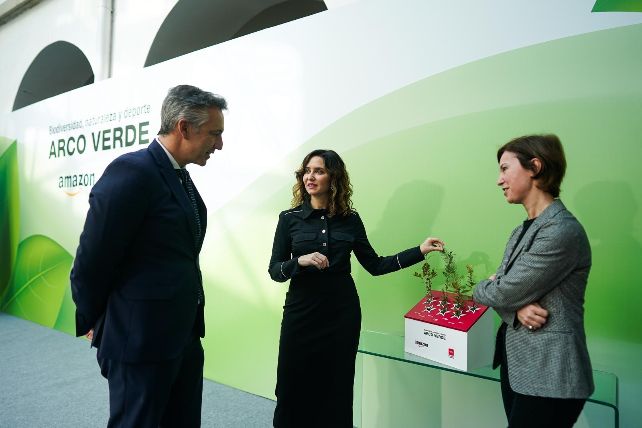 Amazon impulsa con 2,2 millones de euros la ejecucion de Arco Verde, el proyecto insignia de la Comunidad de Madrid para acercar la naturaleza a los ciudadanos